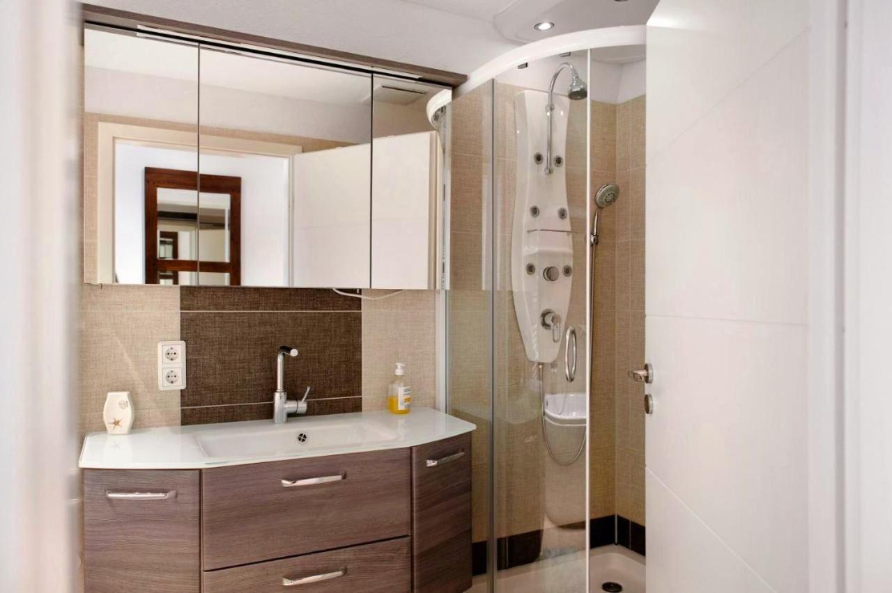 Ostseeoase Mit Strandkorb Am Apartment Rostock