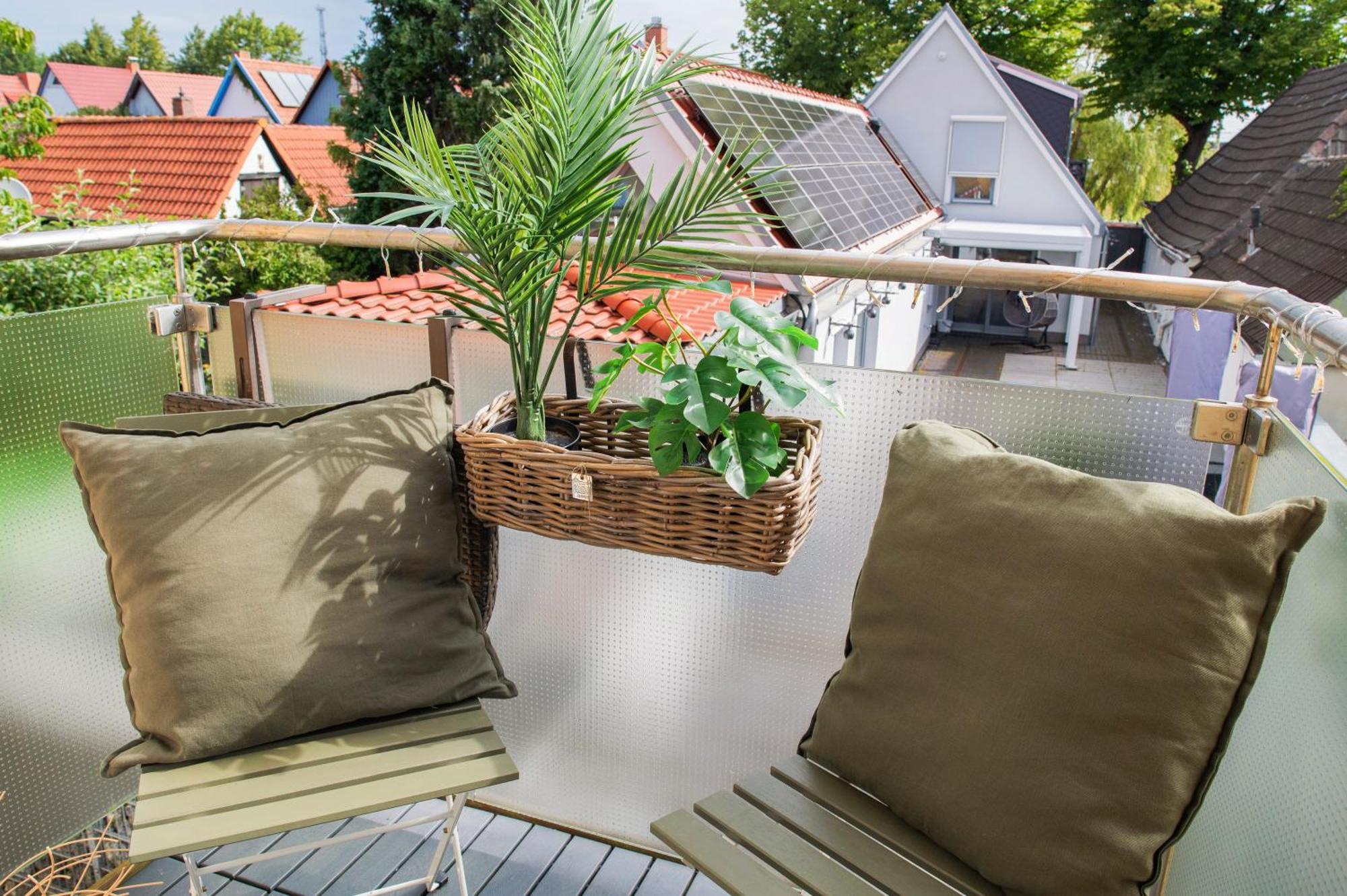 Ostseeoase Mit Strandkorb Am